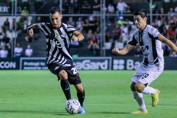 Empate en la Huerta: el puntero Libertad se frena ante Tacuary - Unicanal