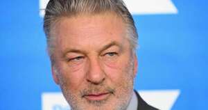 La Nación / Alec Baldwin irá a juicio en julio por tiro mortal