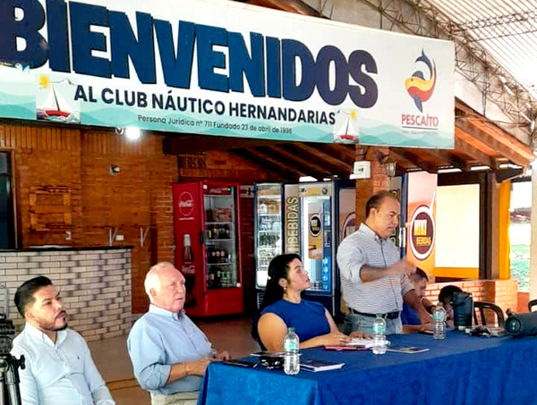 Fleitas afirma que buscan reencausar al PLRA durante visita en Alto Paraná - La Clave