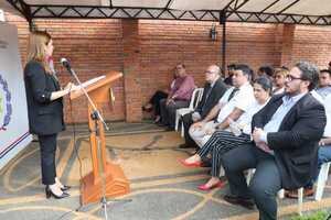 Para potenciar el desarrollo económico de Central el CAH inauguró nuevo Centro de Atención a pobladores - .::Agencia IP::.