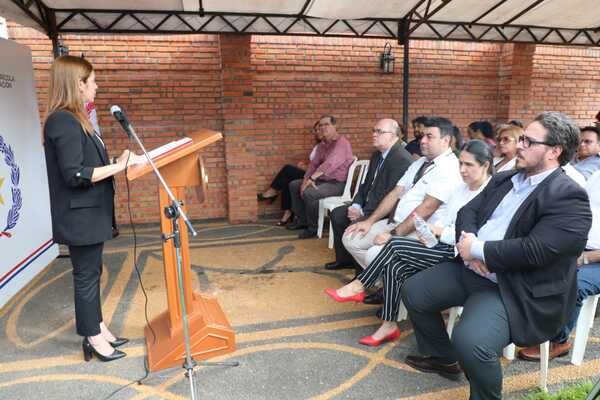 Para potenciar el desarrollo económico de Central el CAH inauguró nuevo Centro de Atención a pobladores - .::Agencia IP::.