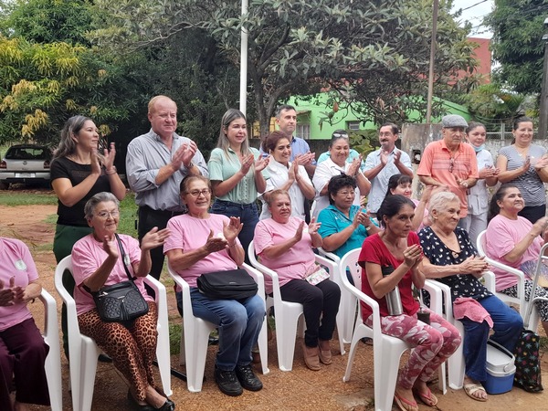 Gobernación de Itapúa entrega equipamientos médicos para Puesto de Salud de Mboi Ka'e