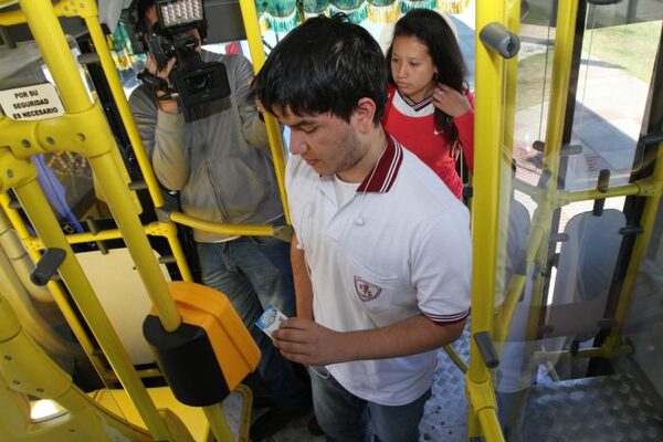 Inició la distribución de boletos a estudiantes registrados - El Independiente