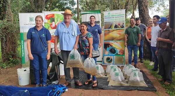 Entrega de 5000 alevines de Pacú impulsa la acuicultura local en Capitán Miranda