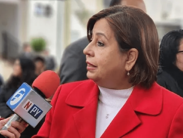 “Si Santiago Peña entiende que en este país se respeta la Constitución, este ministro tiene que estar en la calle”, lanza Martínez · Radio Monumental 1080 AM
