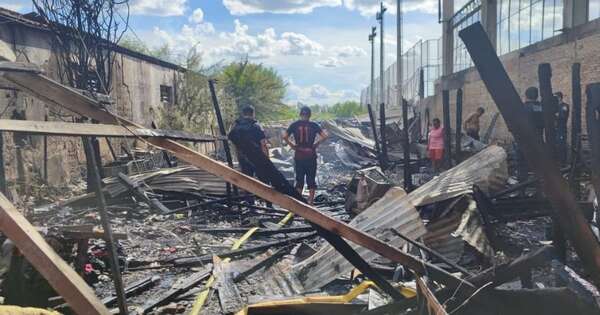 Diario HOY | Reubicarán a familias que perdieron sus casas tras incendio en Sajonia