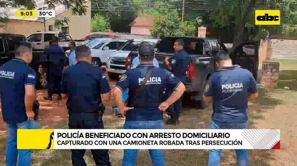 Video: Arresto domiciliario para policía detenido con vehículo robado - ABC Noticias - ABC Color