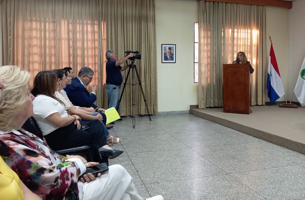 Instituto Nacional de Salud renueva imagen en coincidencia con sus 20 años de fundación - .::Agencia IP::.