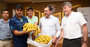 Carlos Giménez pide echar a alumnos homosexuales de las escuelas agrícolas y Peña ya prepara su salida