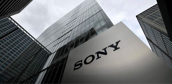 Sony despide a 900 personas de su secci贸n de PlayStation - Revista PLUS