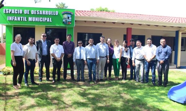 Viceministro de la Niñez inspecciona futuro Centro de Desarrollo Infantil Municipal de Franco