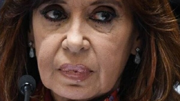 Fiscal pide elevar a 12 años pena contra CFK