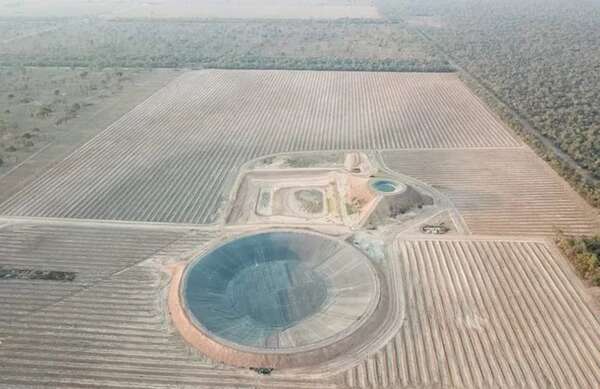 Captar y aprovechar el agua de lluvia en el Chaco Central - Economía - ABC Color