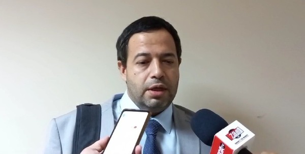 Fiscalía no va a investigar a funcionarios del BNF que ayudaron a Messer a lavar US$ 53 millones
