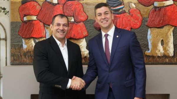 Ministro discriminó a homosexuales y Ejecutivo tuvo que tomar distancia
