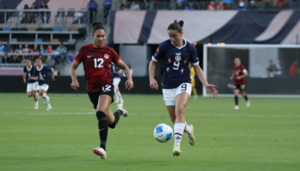 Versus / La Albirroja está obligada a ganar para seguir en carrera