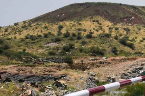 Al menos 31 muertos tras la caída de un micro en un puente en Mali - .::Agencia IP::.