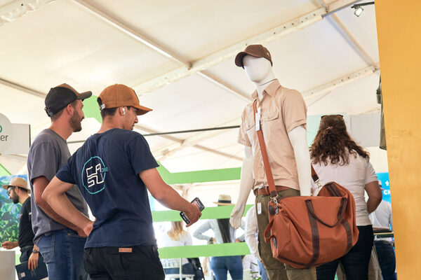 Empresa de indumentaria para el campo se presentará en Feria Innovar - La Clave