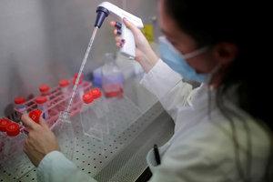 Dengue y Covid19: Refuerzan atención médica en hospitales con clínicas móviles