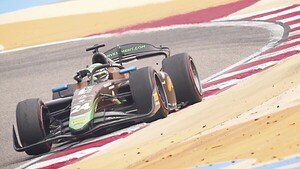 Duerksen acelera en F2