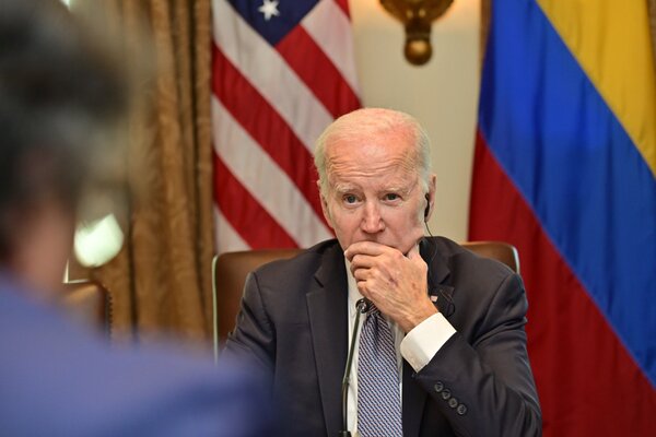 Biden urge al Congreso a aprobar «urgentemente» la ayuda para Ucrania | 1000 Noticias
