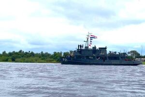 El buque Capitán Cabral llevará 30.000 kilos de alimentos a Bahía Negra - El Trueno