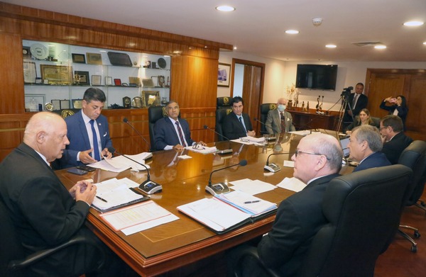 Dirección General de Auditoría contribuyó a reducir suspensión de audiencias preliminares en Capital, asegura ministro