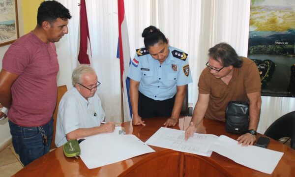 MOPC presenta proyecto de futuro local para subcomisaría de 3 Fronteras