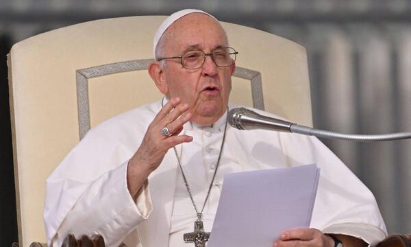 El Papa dijo que el Estado es "hoy más importante que nunca" y alertó por "modelos deshumanizantes" - .::Agencia IP::.