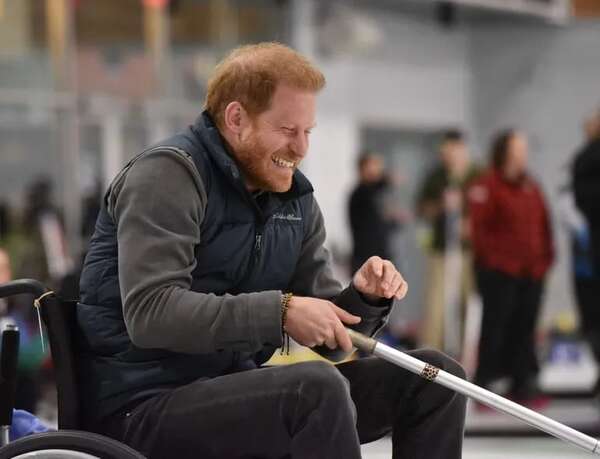 El príncipe Harry perdió la batalla: le rebajan la protección personal - Gente - ABC Color