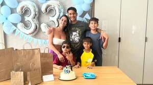 Tito Torres celebró sus 33 años, rodeado de sus tres hijos y su novia - Gente - ABC Color