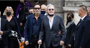 Le encontraron con un arsenal de armas al actor Alain Delon
