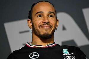 Hamilton pasó "mucho tiempo solo" pero dice que tomó "la mejor decisión" al elegir Ferrari - Automovilismo - ABC Color