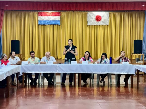 Ministra de Obras Públicas coordina soluciones viales con municipios de Itapúa - .::Agencia IP::.