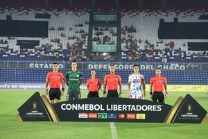 Versus / Un exOlimpia se hace cargo del Atlético Nacional de Medellín