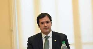 La Nación / Rodrigo Gamarra: “No existe restitución de pérdida de investidura en la Constitución”
