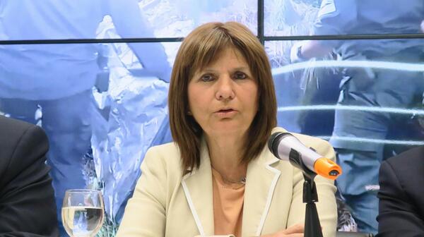 Bullrich ordenó liberar circulación en aeropuertos y dijo que "la Argentina de los aprietes terminó" - ADN Digital