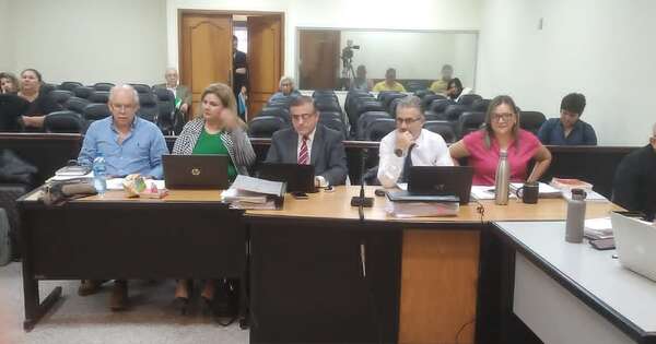 La Nación / Rechazan acción de inconstitucionalidad de Walter Bower, procesado por tortura