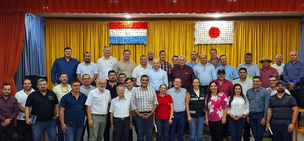 INTENDENTE DE TRINIDAD HIZO LLEGAR PEDIDOS DE OBRAS AL MOPC - Itapúa Noticias