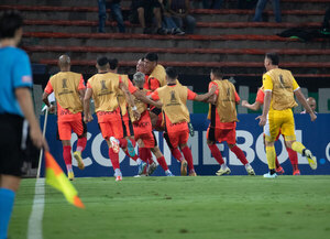 Versus / Nacional tuvo una noche perfecta en Medellín y avanza en la Libertadores