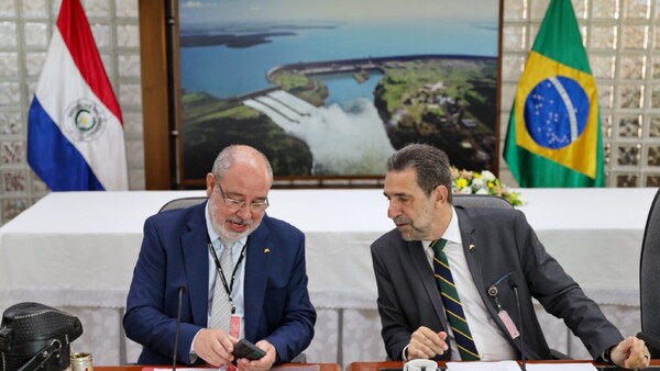 Brasil no cede y se aleja la posible tarifa intermedia en Itaipú este año