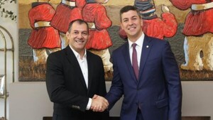 Santiago Peña no removerá de su cargo al ministro de Agricultura
