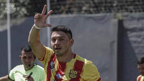 Romero tacha de “incompetentes” a dirigentes