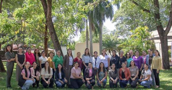 La Nación / Capacitan a mujeres líderes con incidencia en el sector rural