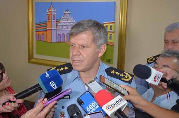 Policía Nacional anuncia refuerzo de patrulleras y agentes en Alto Paraná | DIARIO PRIMERA PLANA