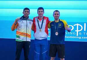 Charles Hockin obtiene la medalla oro en el Mundial Master de Natación | 1000 Noticias