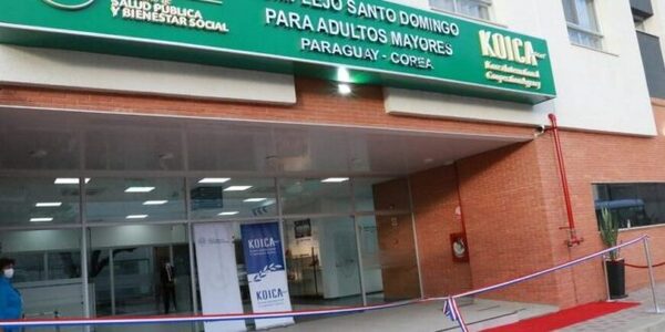 Abuso en hogar de ancianos: Hay 8 funcionarios sumariados