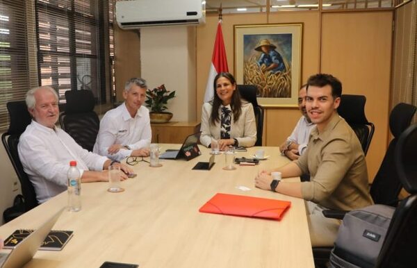 Empresa argentina de plásticos anuncia desembarco en Paraguay, con inversión proyectada de USD 20 millones - .::Agencia IP::.
