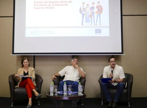 Registro Único de la Educación Superior incorpora desde este año a graduados universitarios - ADN Digital