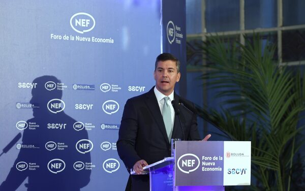 Peña asegura a empresarios que Paraguay seguirá siendo el país con mayor crecimiento en Sudamérica - .::Agencia IP::.